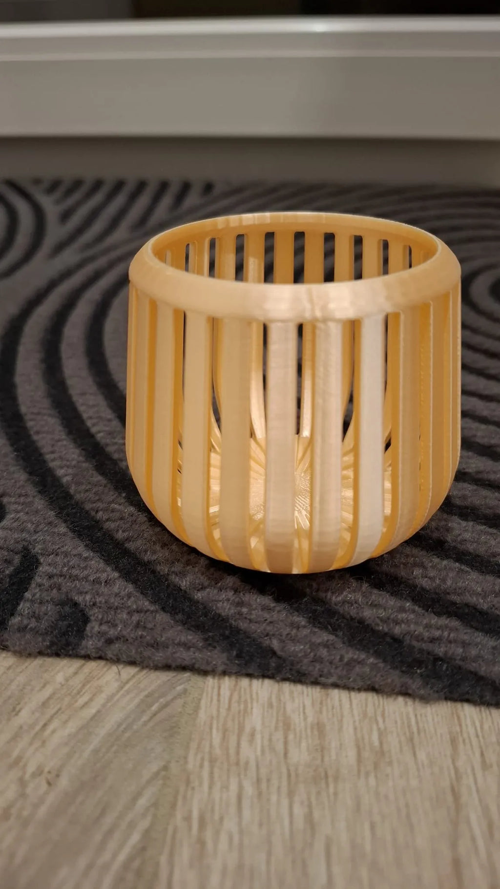 Modern Tealight Holder (designer photo)