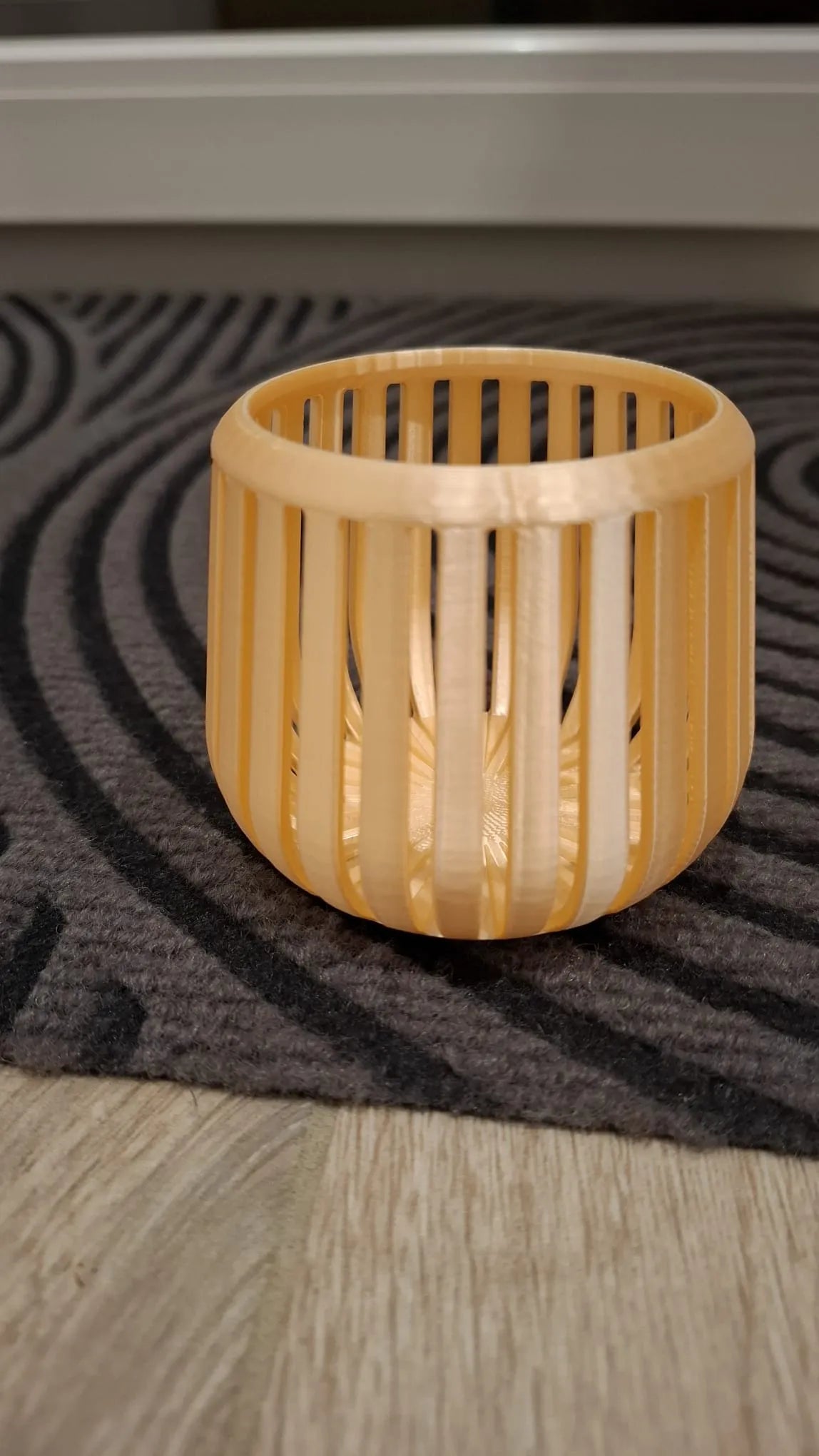 Modern Tealight Holder (designer photo)