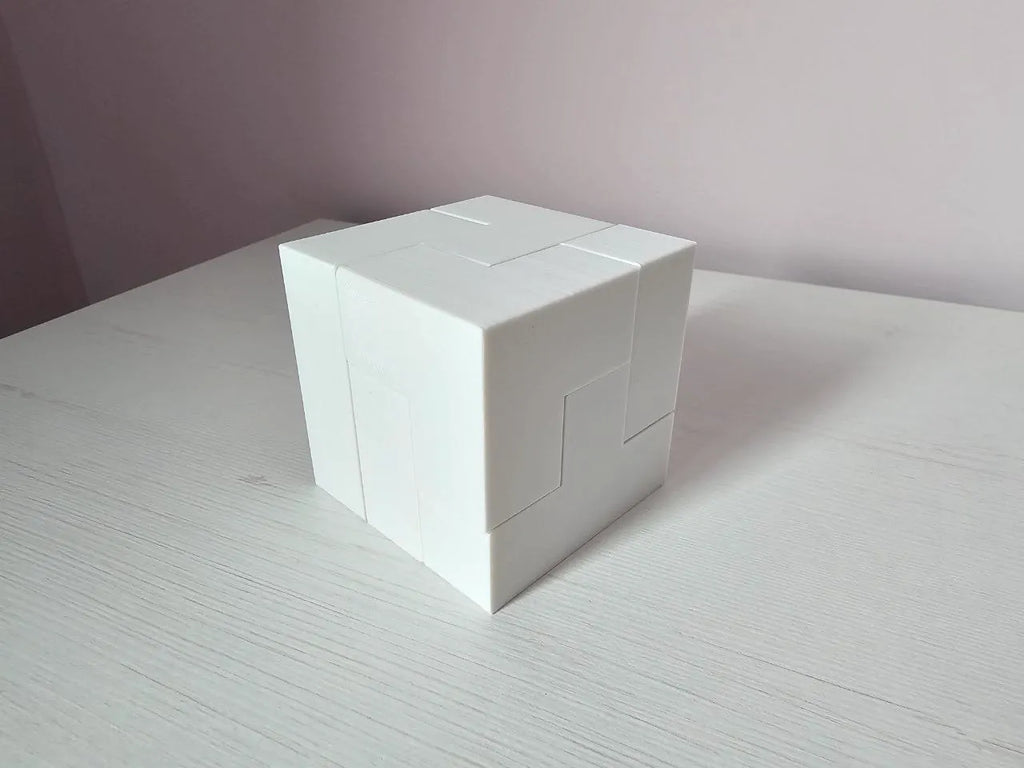 Puzzle Cube (7 Pieces) (designer photo)