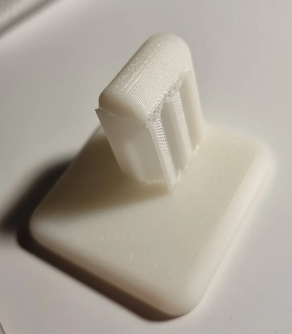 Minimal Wall Hook (designer photo)