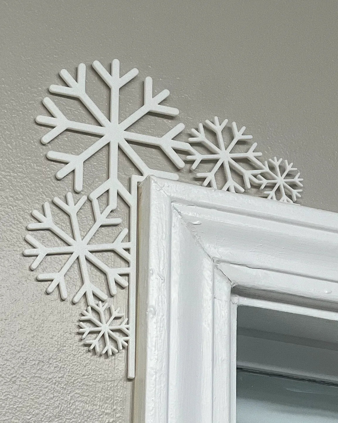 Snowflake Door Corner (designer photo)