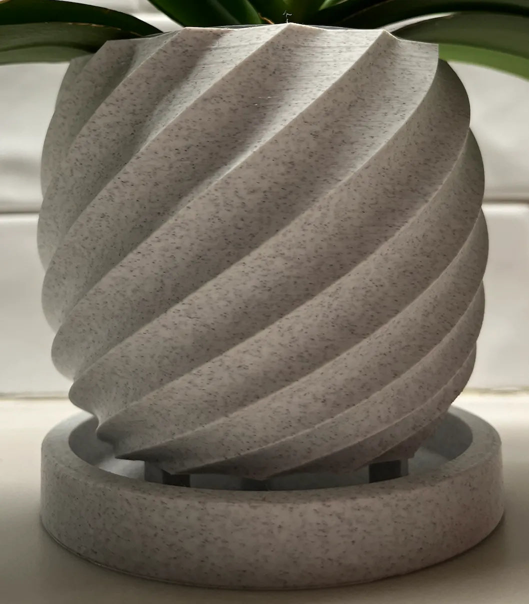 Spiral Flower Pot (designer photo)