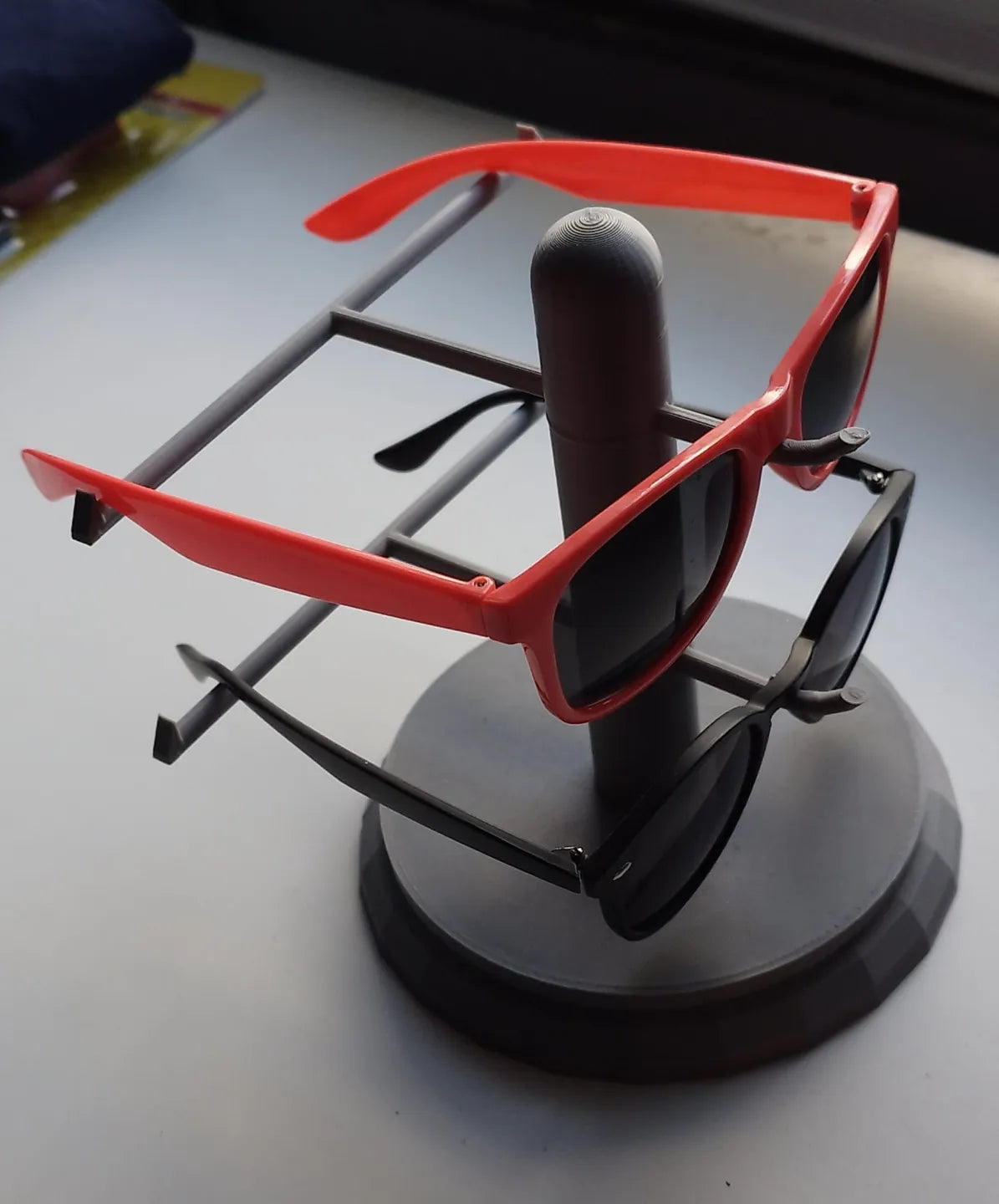 Glasses Display Stand (designer photo)