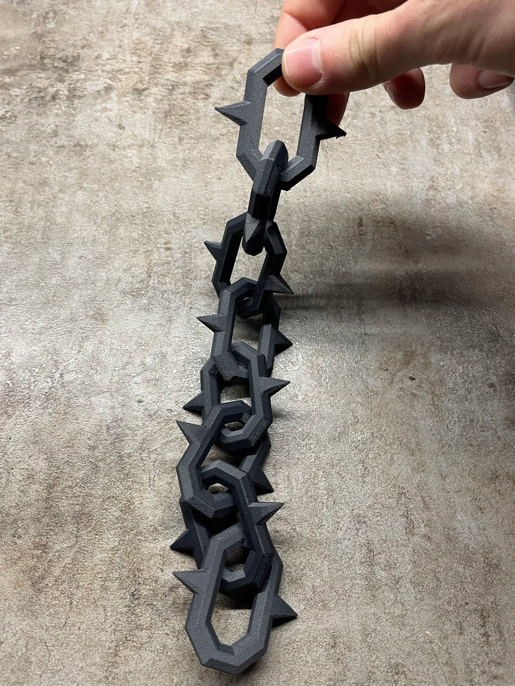 Spiked Chain Fidget (designer photo)