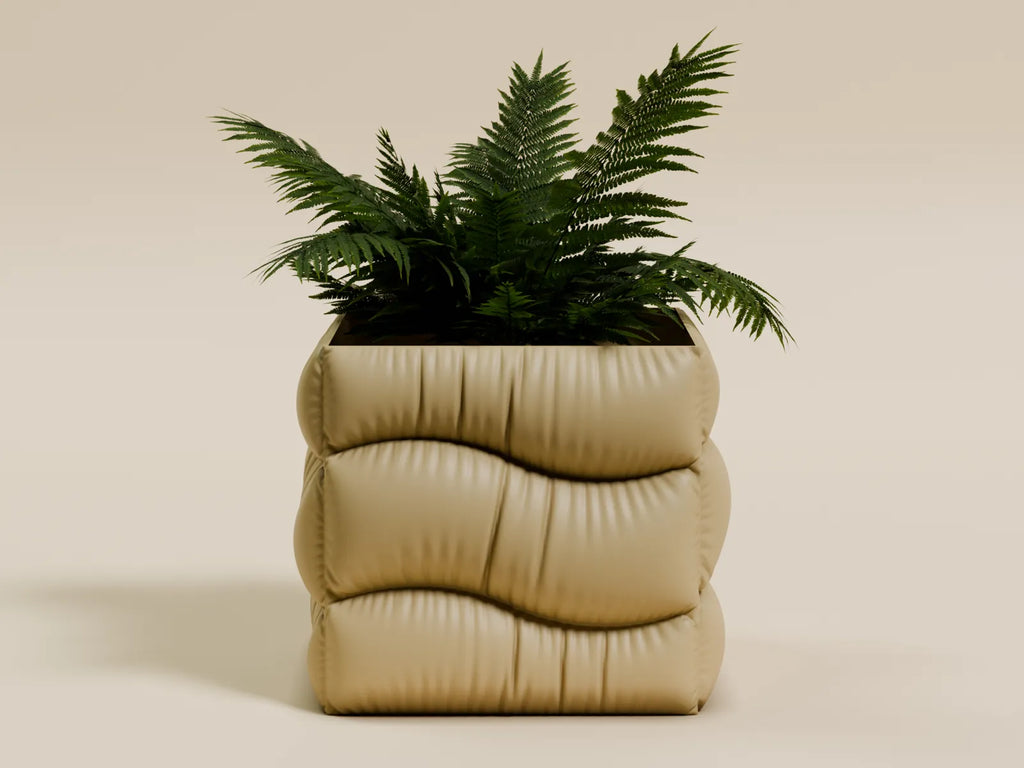 Wavy Fabric-Look Plant Pot (designer photo)