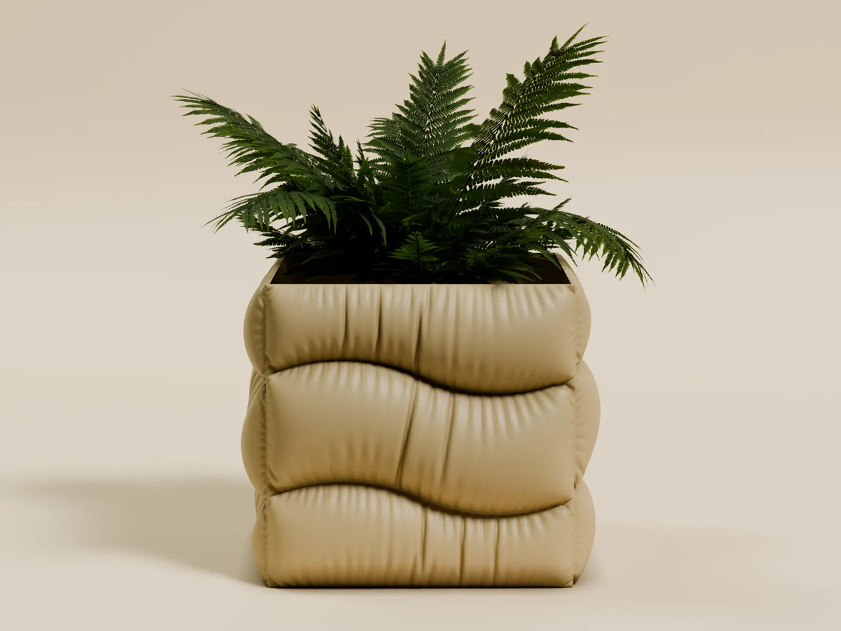 Wavy Fabric-Look Plant Pot (designer photo)