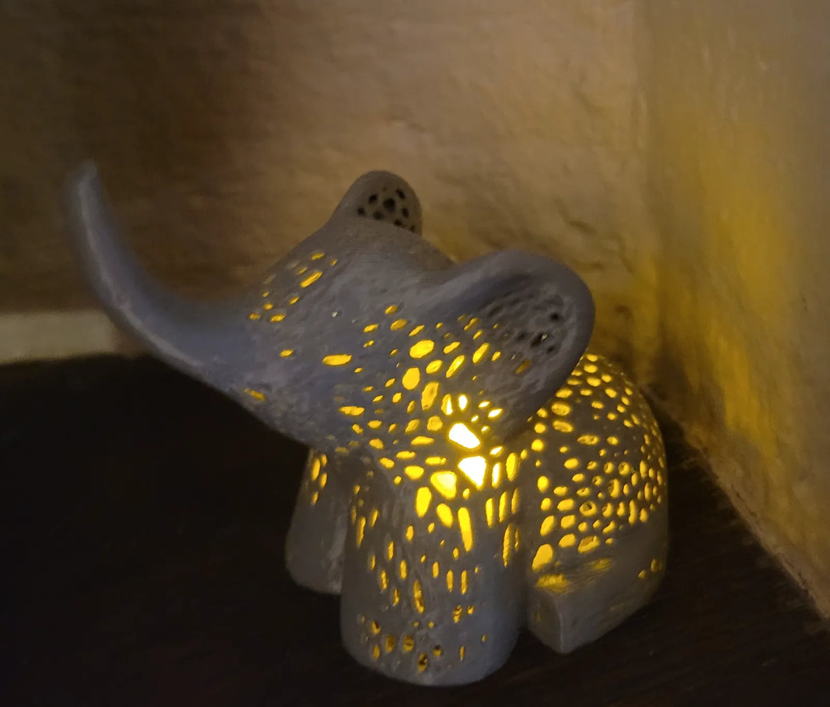 Voronoi Elephant Tealight (designer photo)