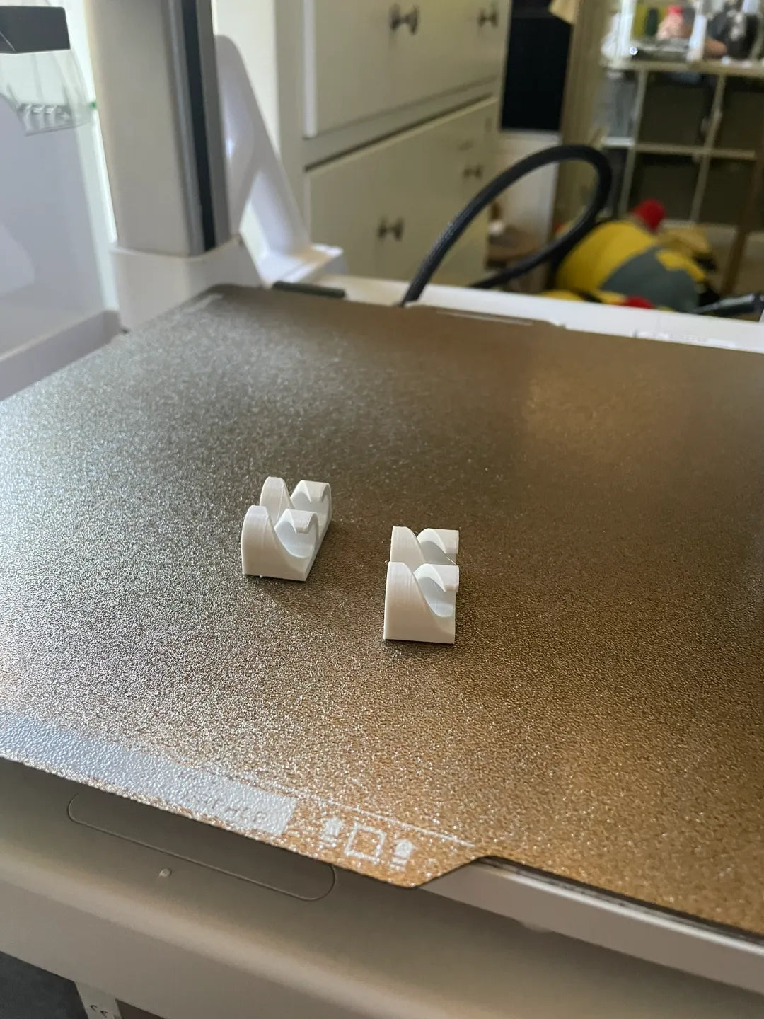 Desk Cable Clip (designer photo)