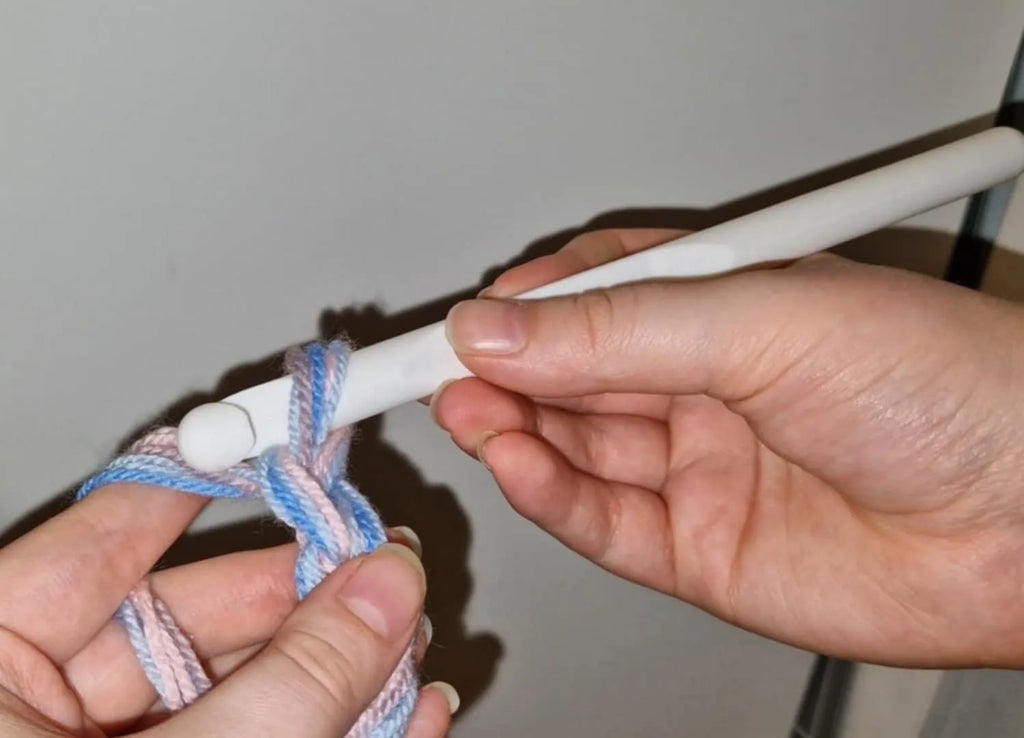 Big Crochet Hook (12 mm) (designer photo)