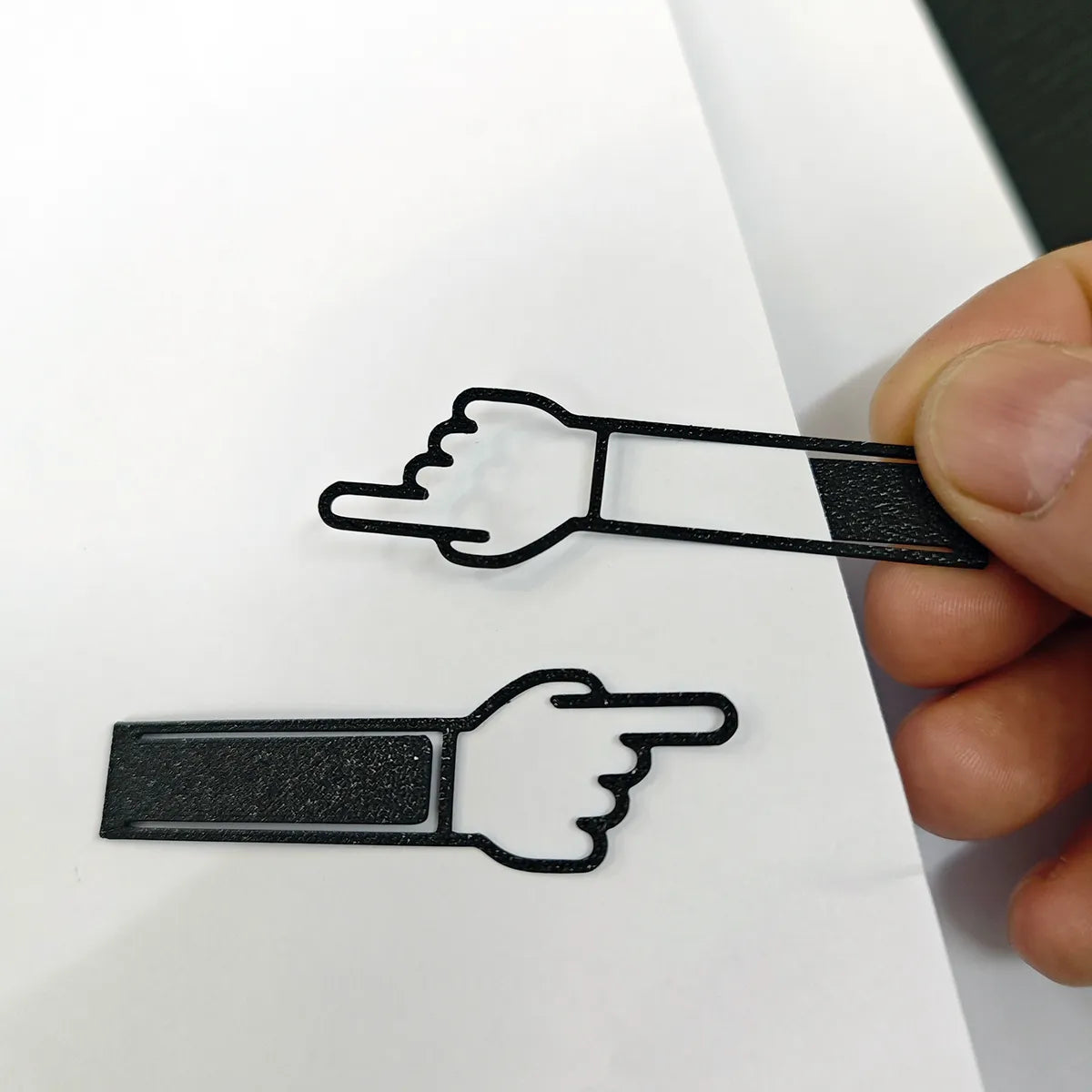 Hand Clip Bookmark (designer photo)