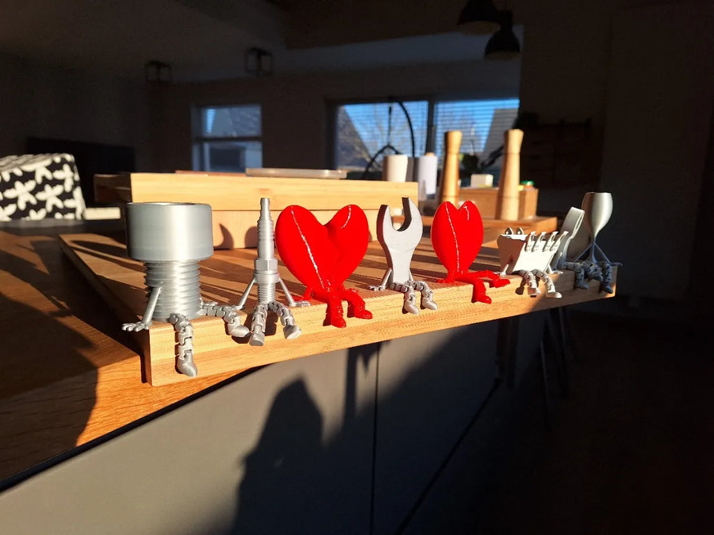 Flexi Heart with Legs (designer photo)
