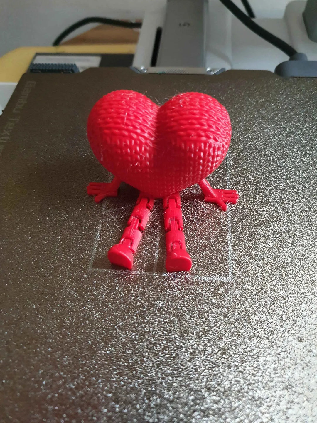 Knitted Flexi Heart (designer photo)