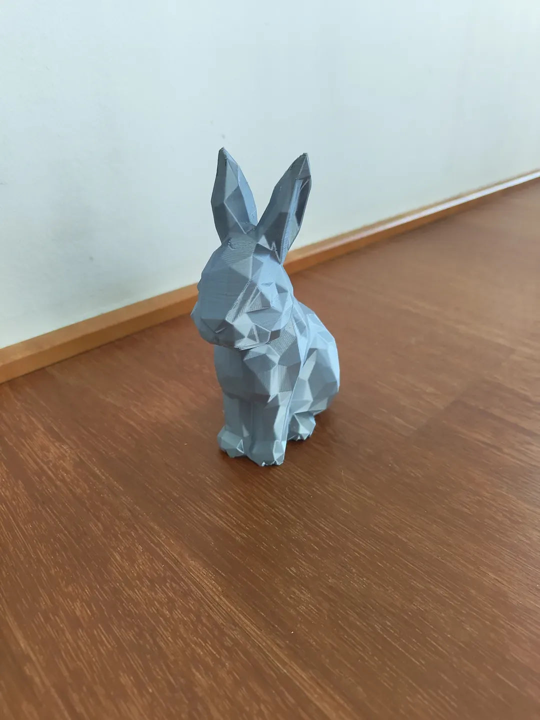 Low-Poly Easter Bunny (designer photo)