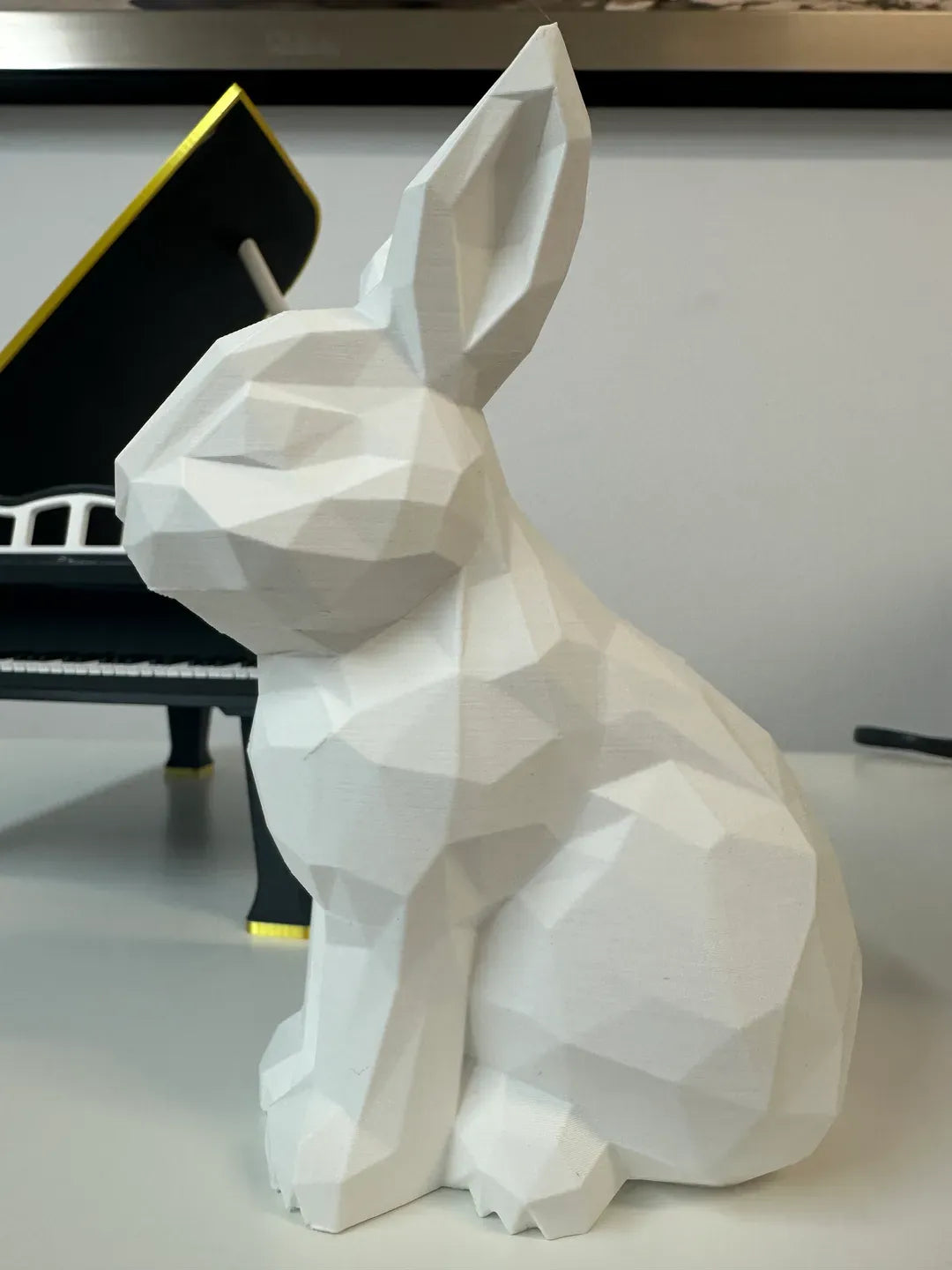 Low-Poly Easter Bunny (designer photo)