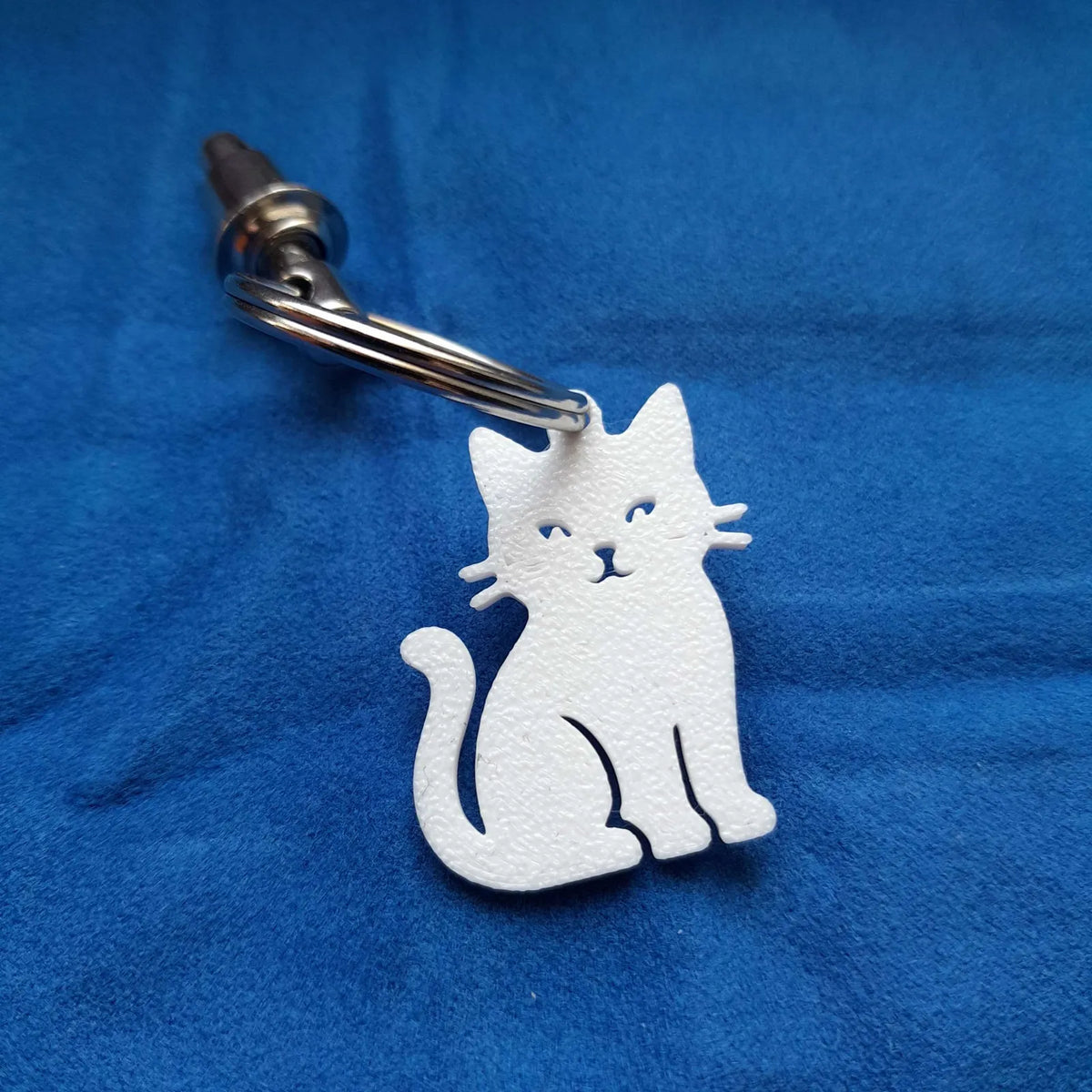 Simple Cat Keychain (designer photo)