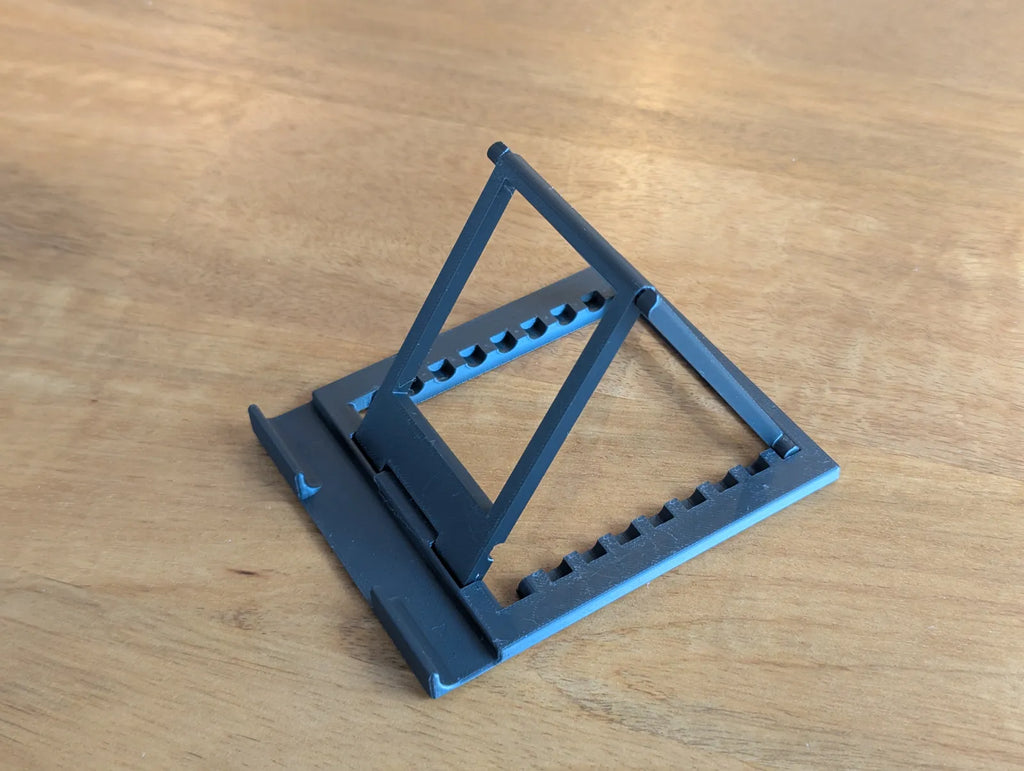 Foldable Tablet Stand (designer photo)