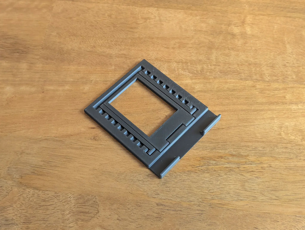 Foldable Tablet Stand (designer photo)
