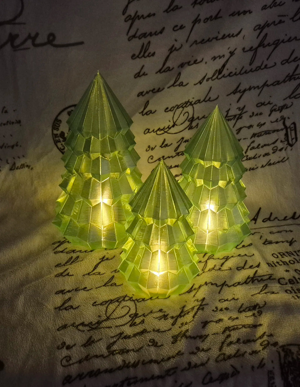 Nordic Spiral Christmas Tree (designer photo)