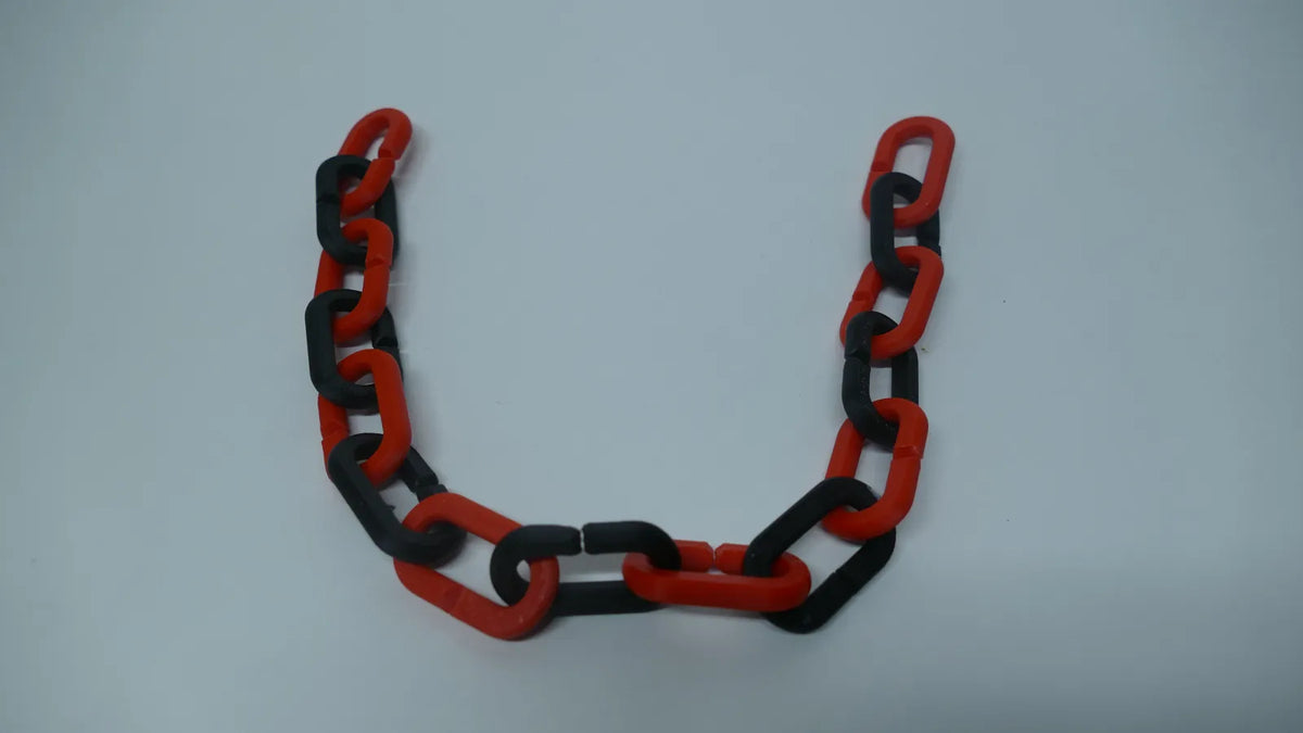 Linkable Chain Links (designer photo)
