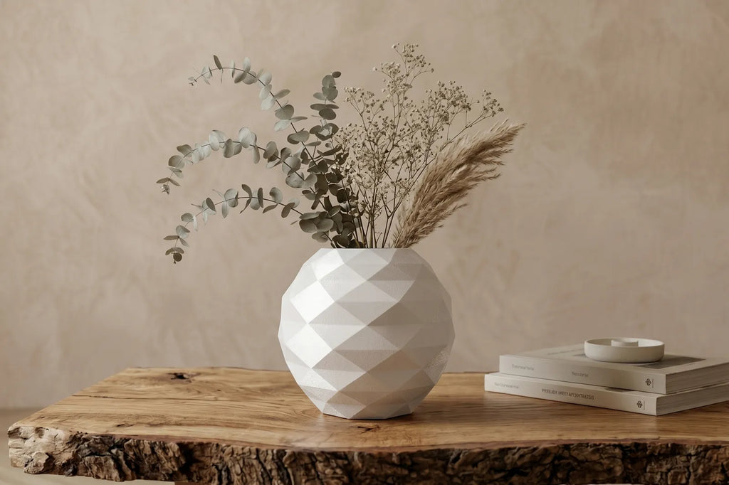 Nova Facet Vase (designer photo)
