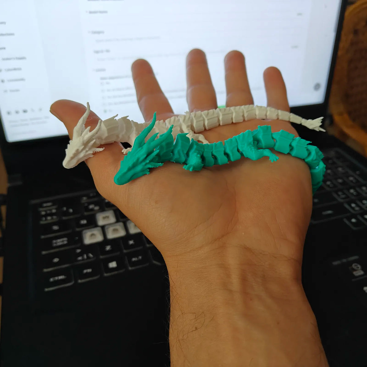 Tiny Flexi Dragon (designer photo)