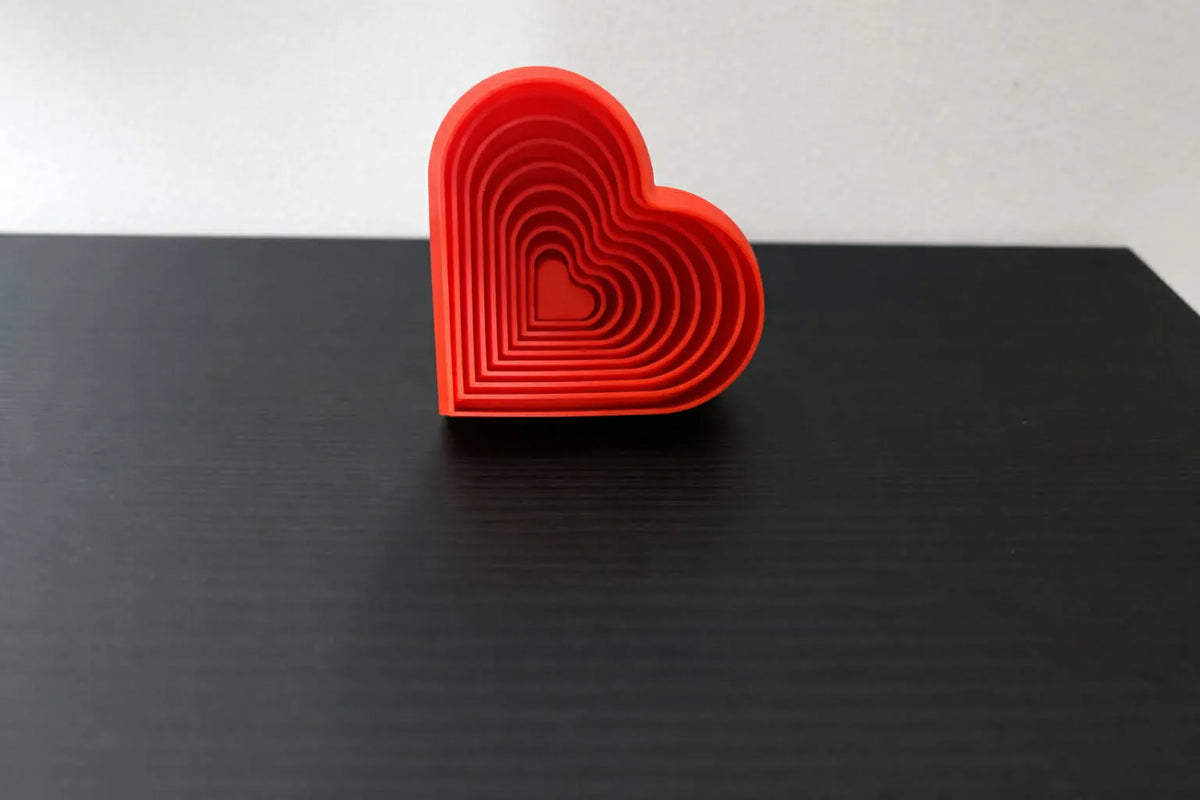 Stretchy Heart Fidget (designer photo)