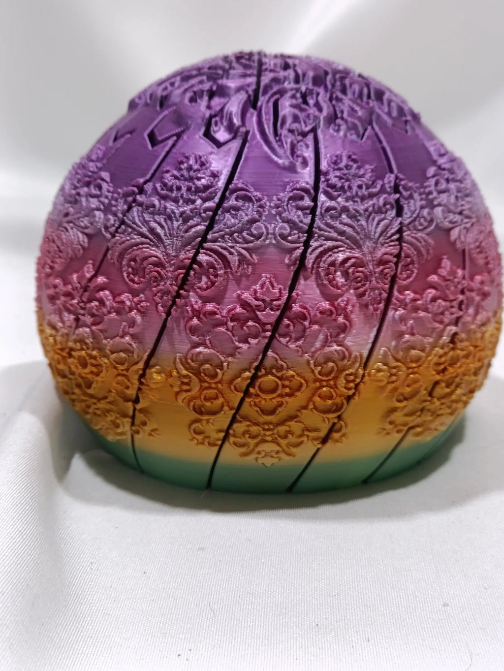 Baroque Twisty Ball (designer photo)