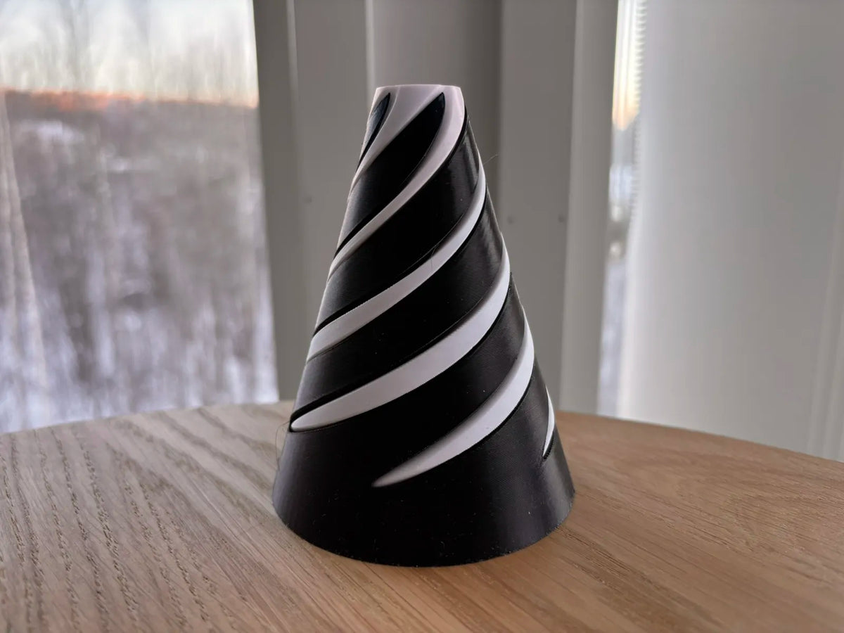 Endless Spiral Vortex Fidget (designer photo)