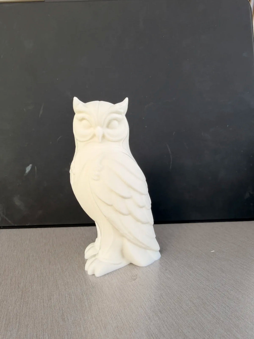 Elegant Owl Statue (designer photo)